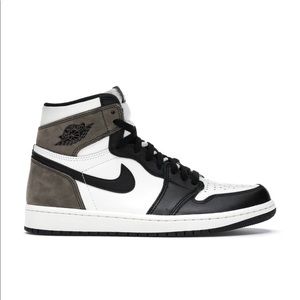 Jordan 1 mocha size 6.5y